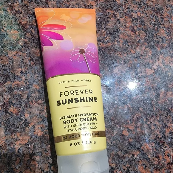 Bath & Body Set - Forever Sunshine - Picture 3 of 5
